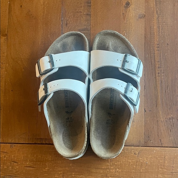 Birkenstock Kids Sandals in White - Picture 1 of 5